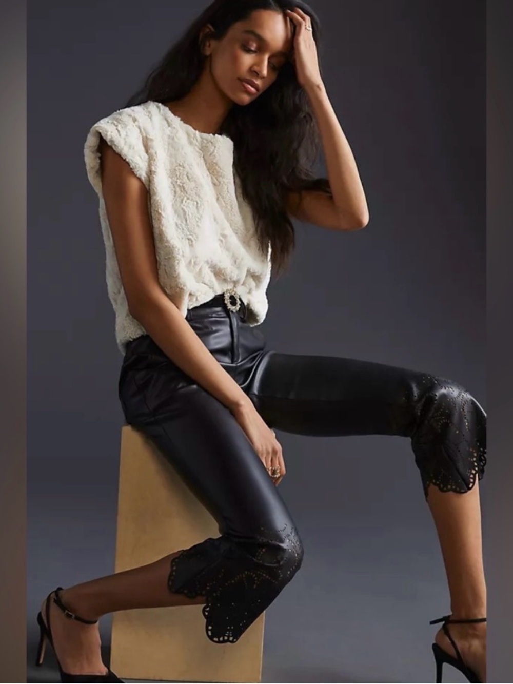 Women’s Anthropologie faux fur top